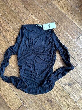 Bayse Black Long-Sleeve Ruched Women's Top nwt medium